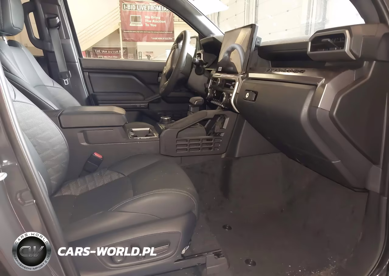 2024 Toyota Tacoma Trd Off Road VIN:3TMLB5JN0RM084944 - 5