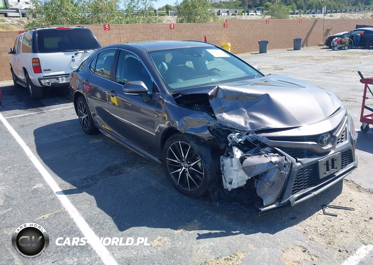 2023 Toyota Camry Se – zdjęcie 1 z 16