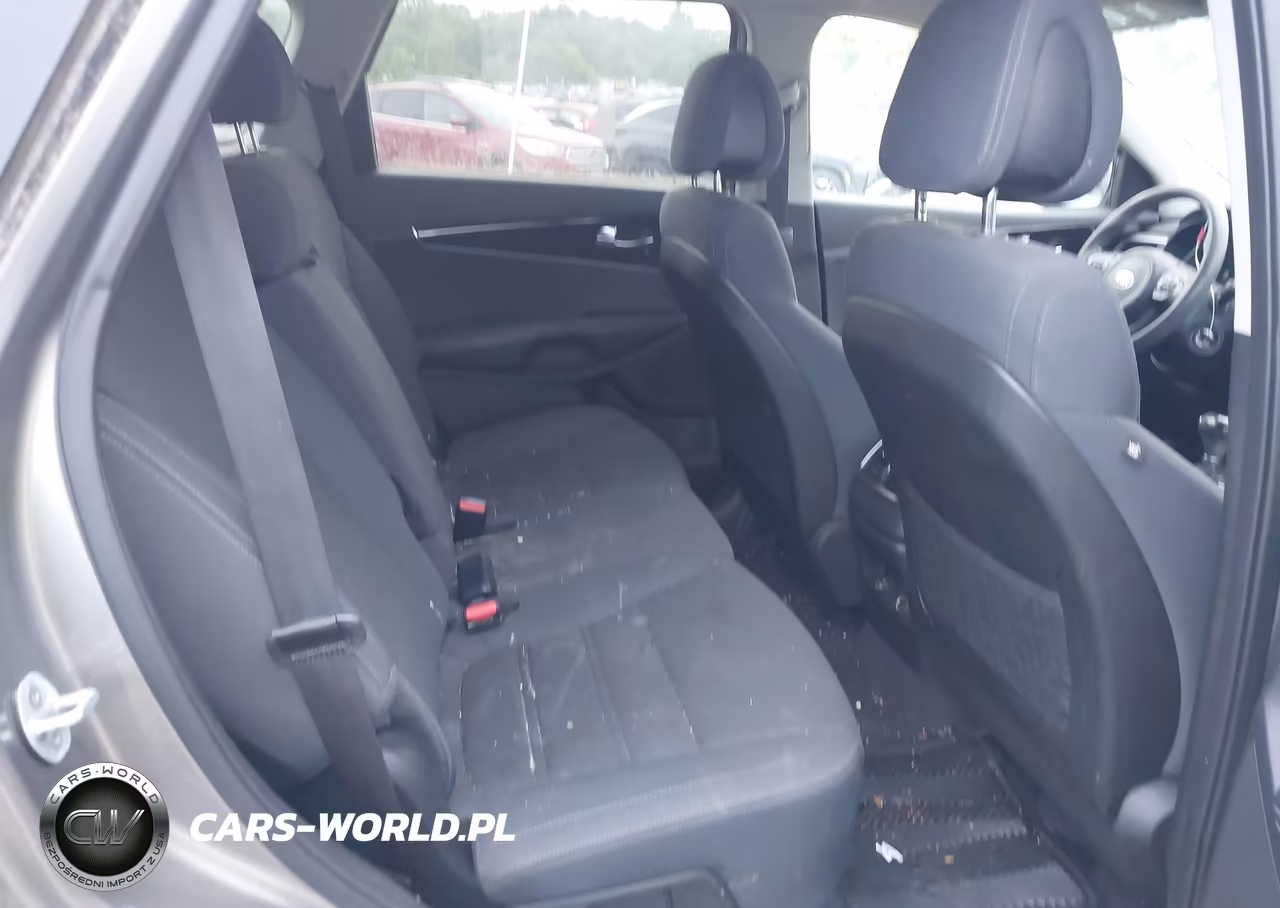 2016 Kia Sorento 2.4L Lx VIN:5XYPG4A38GG035044 - 8