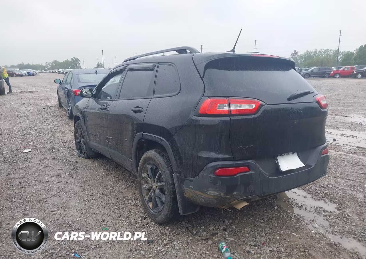 2014 Jeep Cherokee Altitude VIN:1C4PJMCB2EW290956 - 3