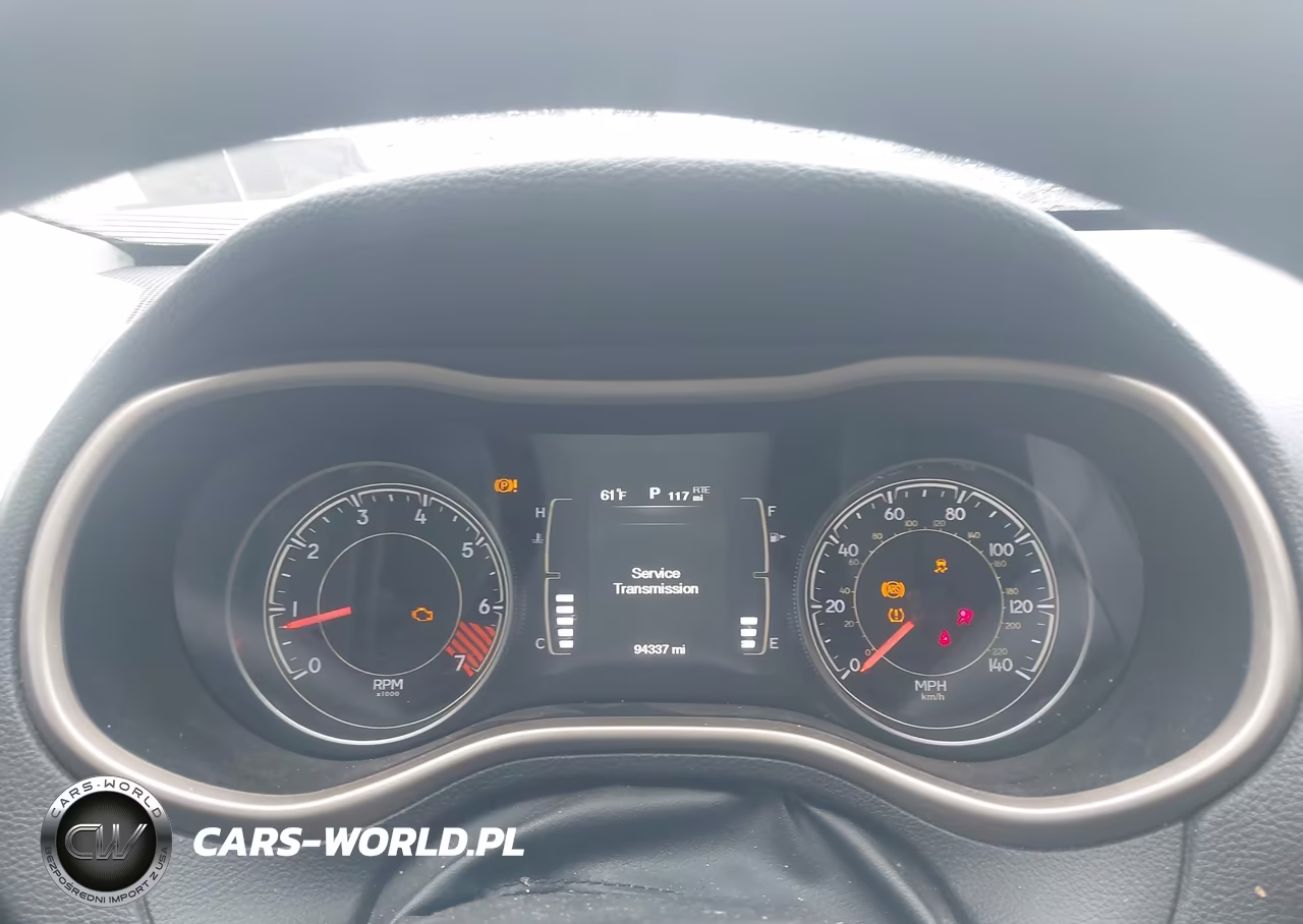 2014 Jeep Cherokee Altitude VIN:1C4PJMCB2EW290956 - 7