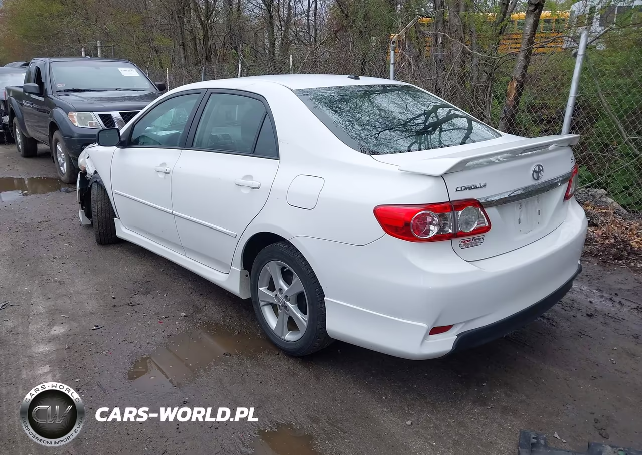2011 Toyota Corolla S VIN:2T1BU4EE9BC714954 - 3