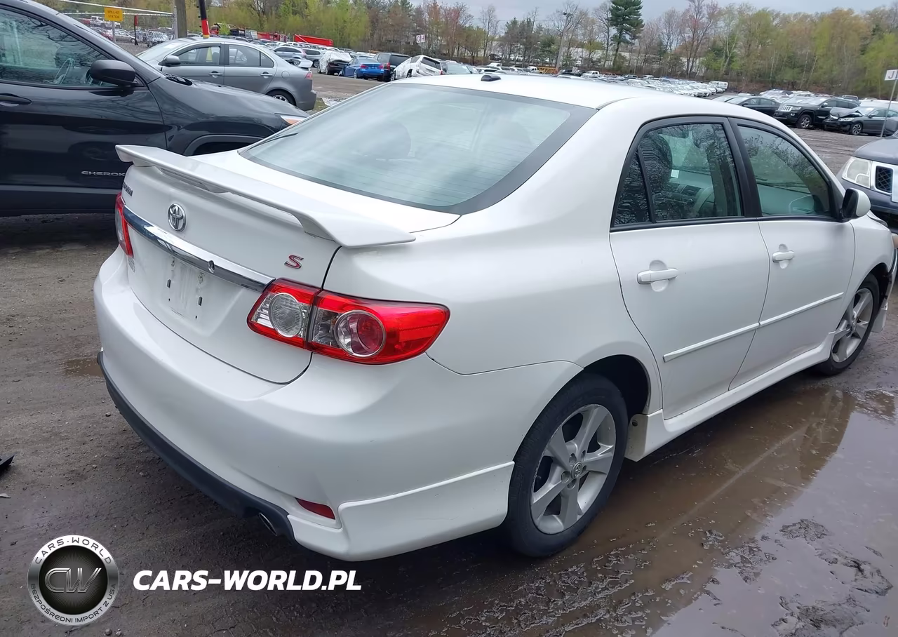 2011 Toyota Corolla S VIN:2T1BU4EE9BC714954 - 4