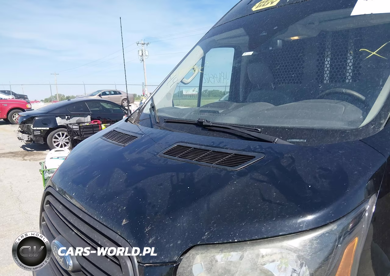 2018 Ford Transit-250 VIN:1FTYR2XM6JKA11667 - 9