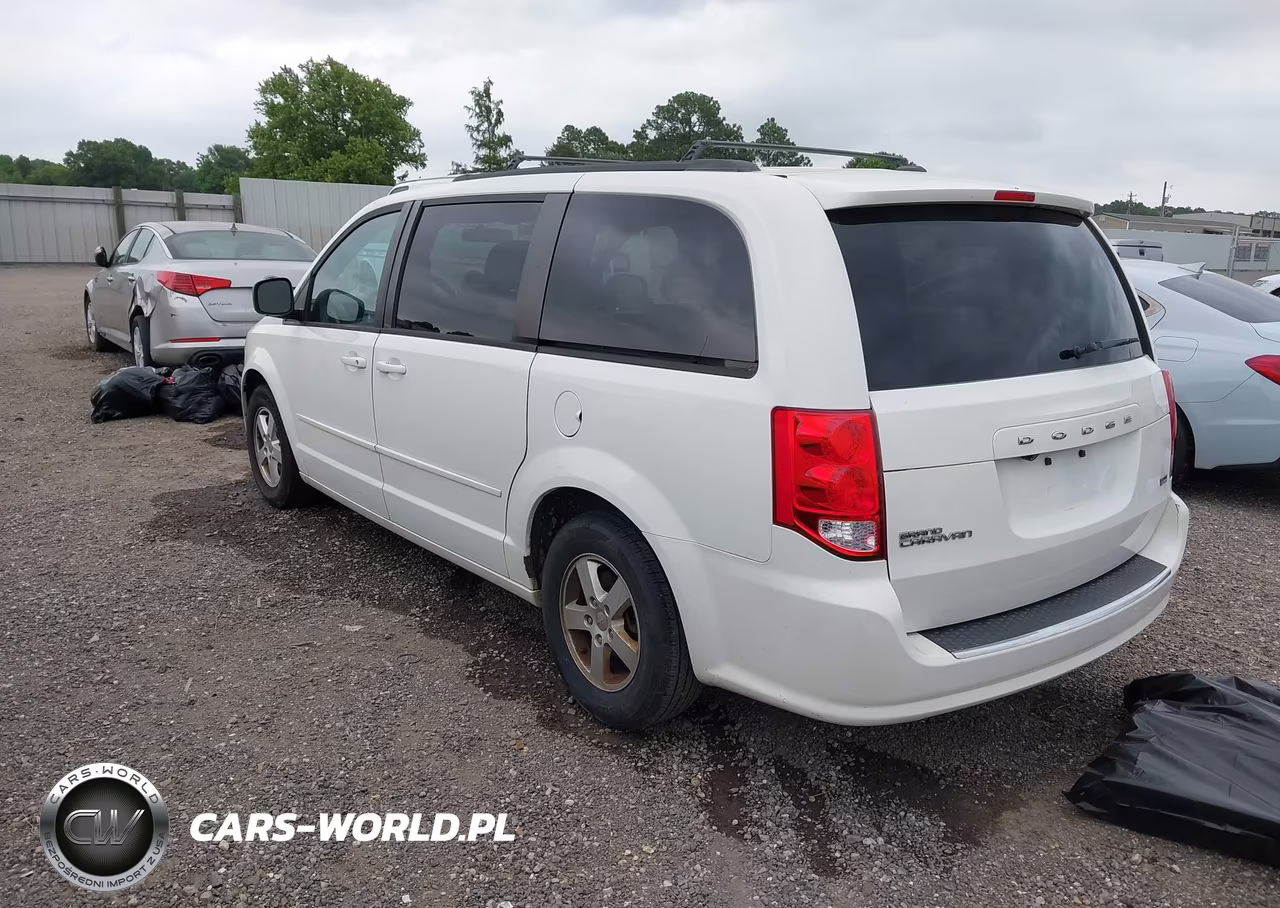 2013 Dodge Grand Caravan Sxt VIN:2C4RDGCG9DR637106 - 3