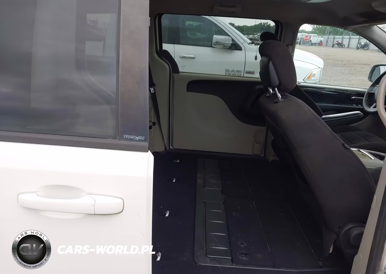 2013 Dodge Grand Caravan Sxt VIN:2C4RDGCG9DR637106 - 8