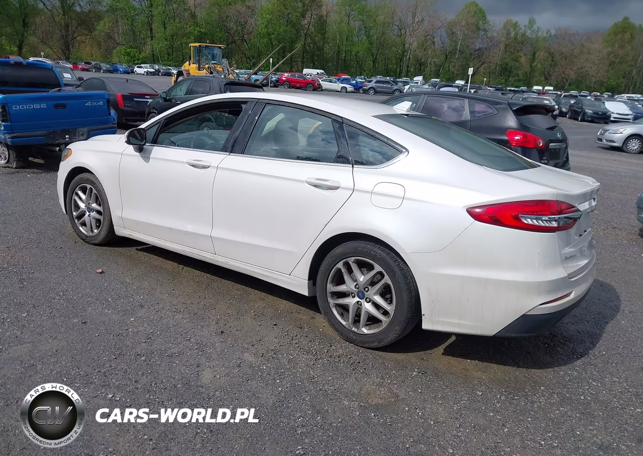 2019 Ford Fusion Se VIN:3FA6P0HD5KR229845 - 3