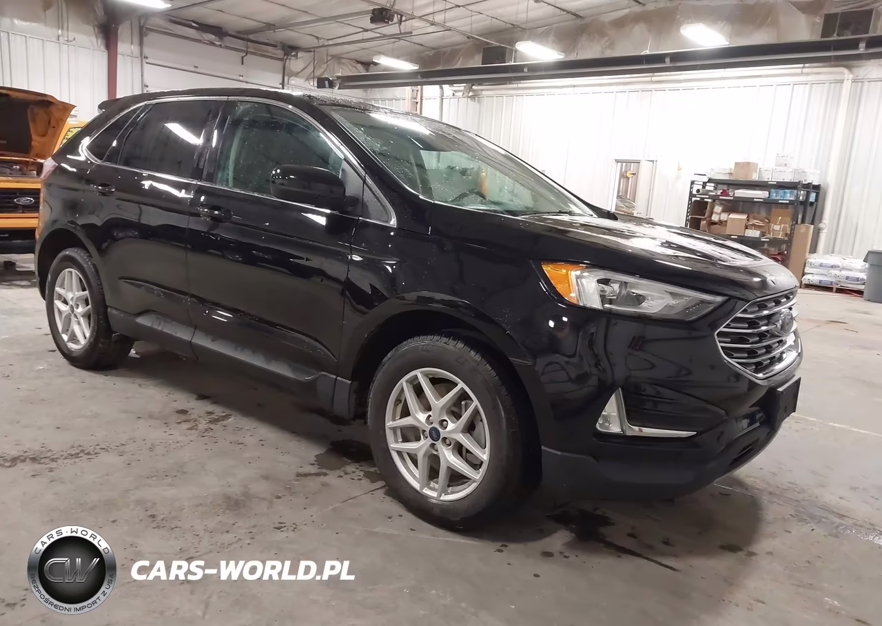 2022 Ford Edge Sel