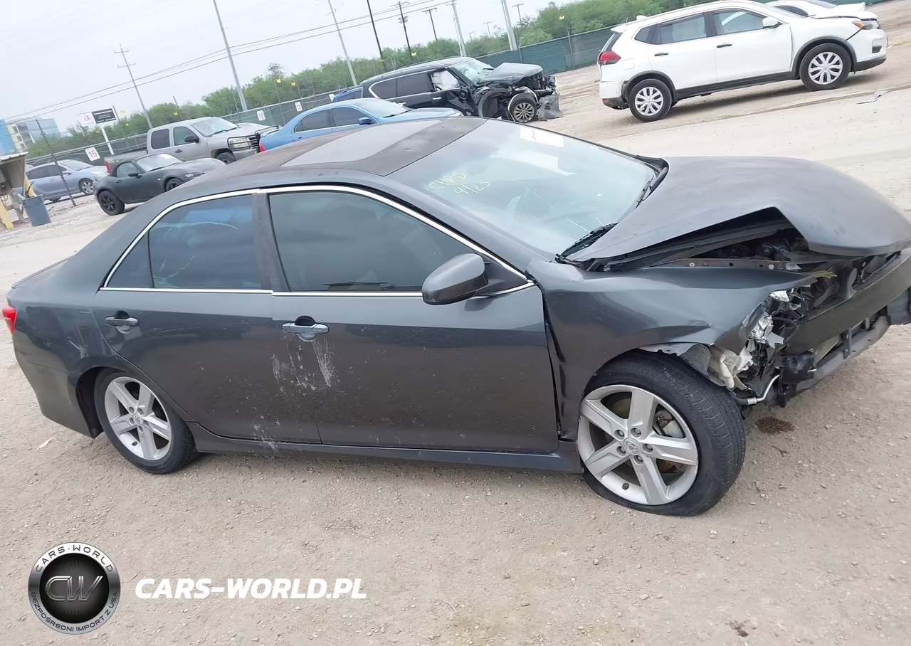 2012 Toyota Camry Se VIN:4T1BF1FK9CU593114 - 14