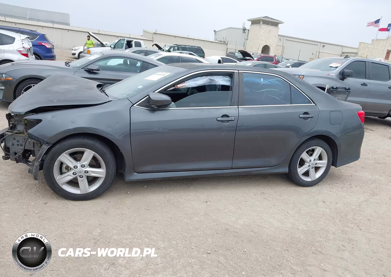 2012 Toyota Camry Se VIN:4T1BF1FK9CU593114 - 15