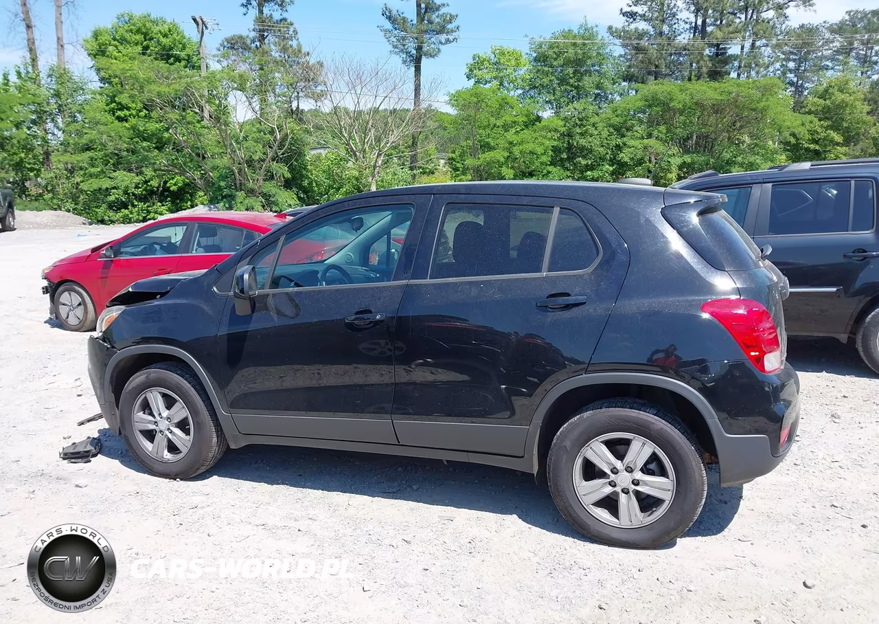 2020 Chevrolet Trax Awd Ls VIN:3GNCJNSB8LL256262 - 13