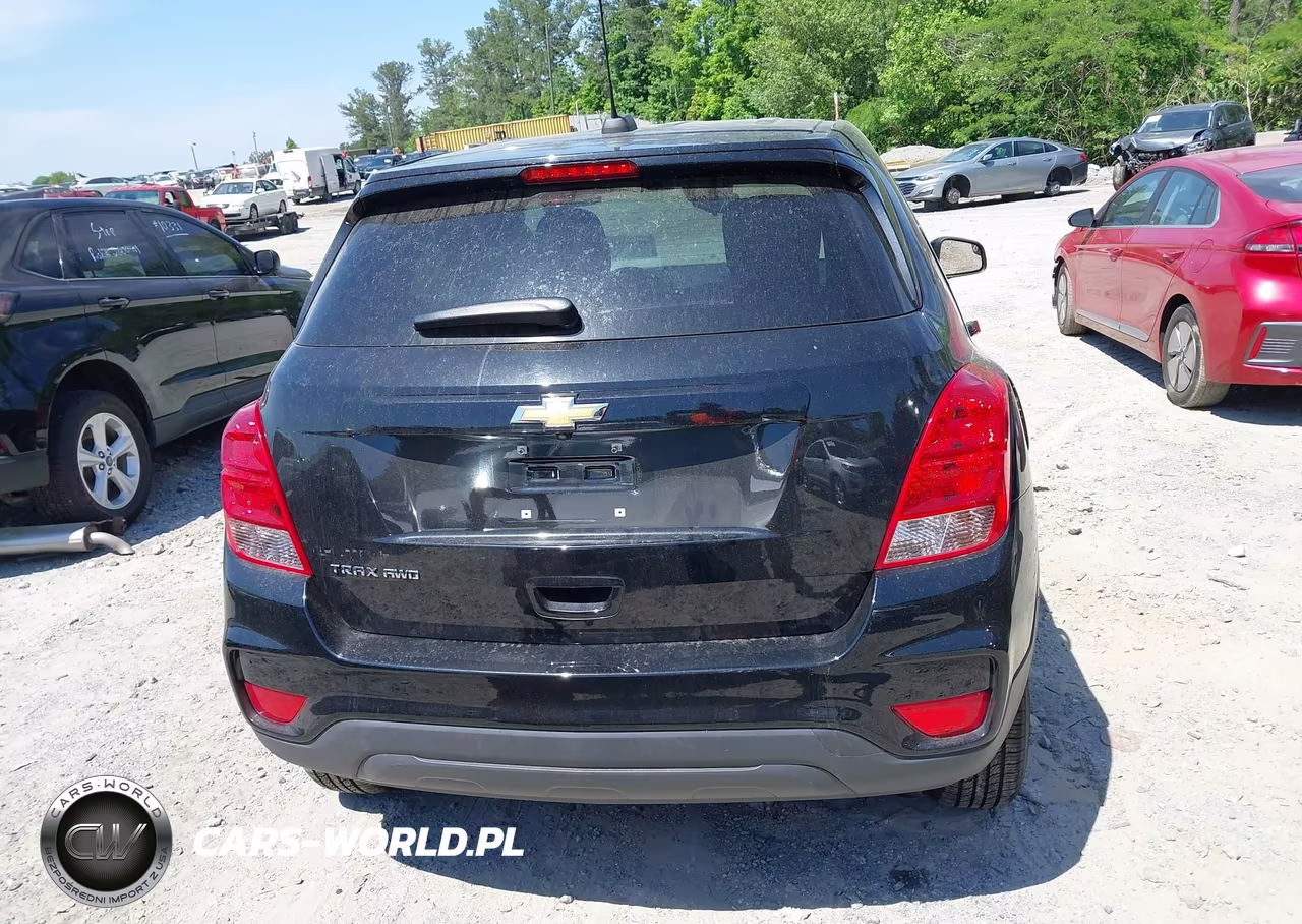 2020 Chevrolet Trax Awd Ls VIN:3GNCJNSB8LL256262 - 15