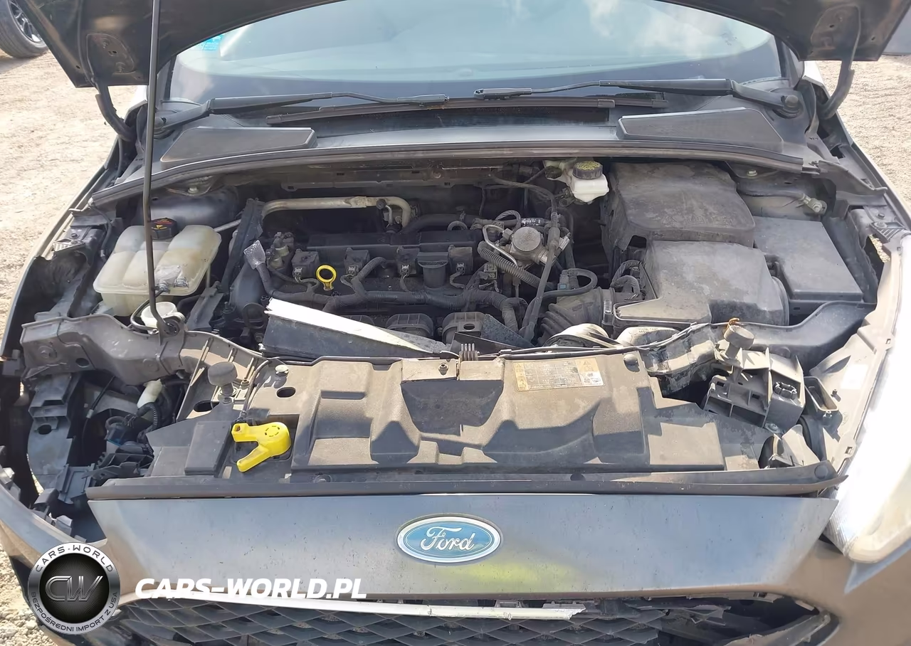 2018 Ford Focus S VIN:1FADP3E27JL302755 - 10