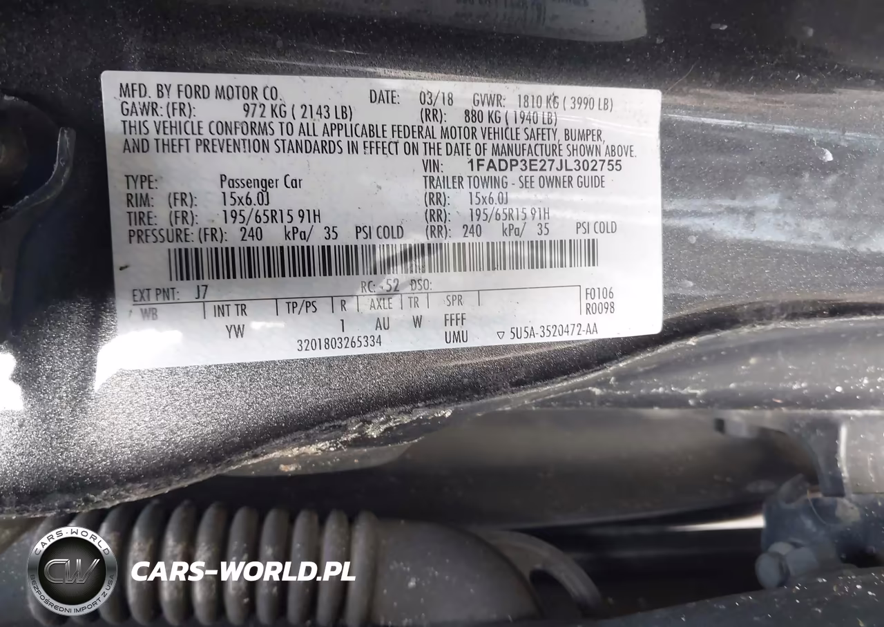 2018 Ford Focus S VIN:1FADP3E27JL302755 - 9