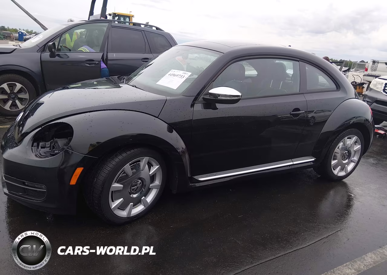 2013 Volkswagen Beetle 2.5L Fender Edition VIN:3VWJX7AT0DM679415 - 15