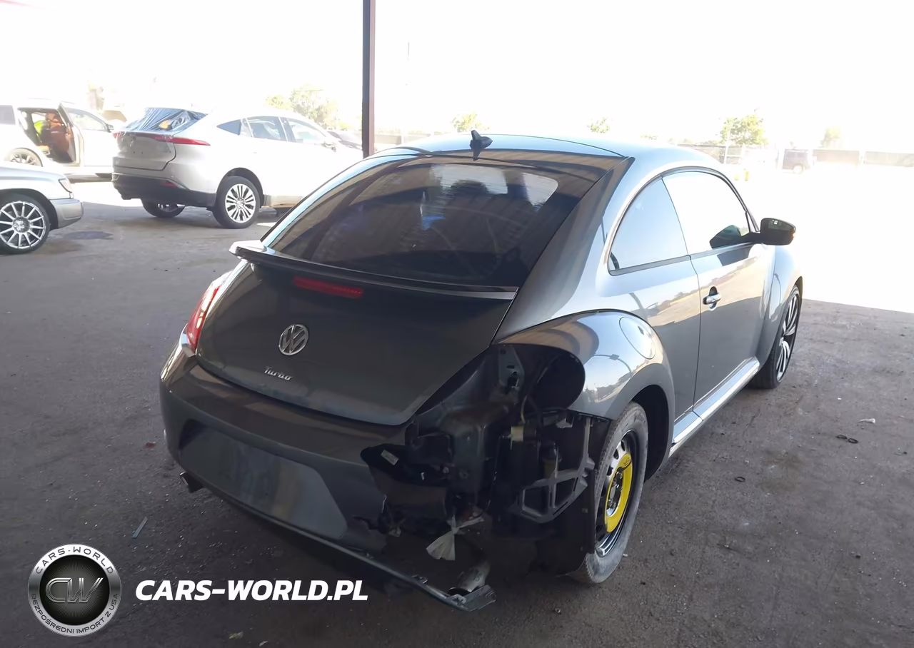 2012 Volkswagen Beetle Turbo VIN:3VWVA7AT6CM635825 - 4