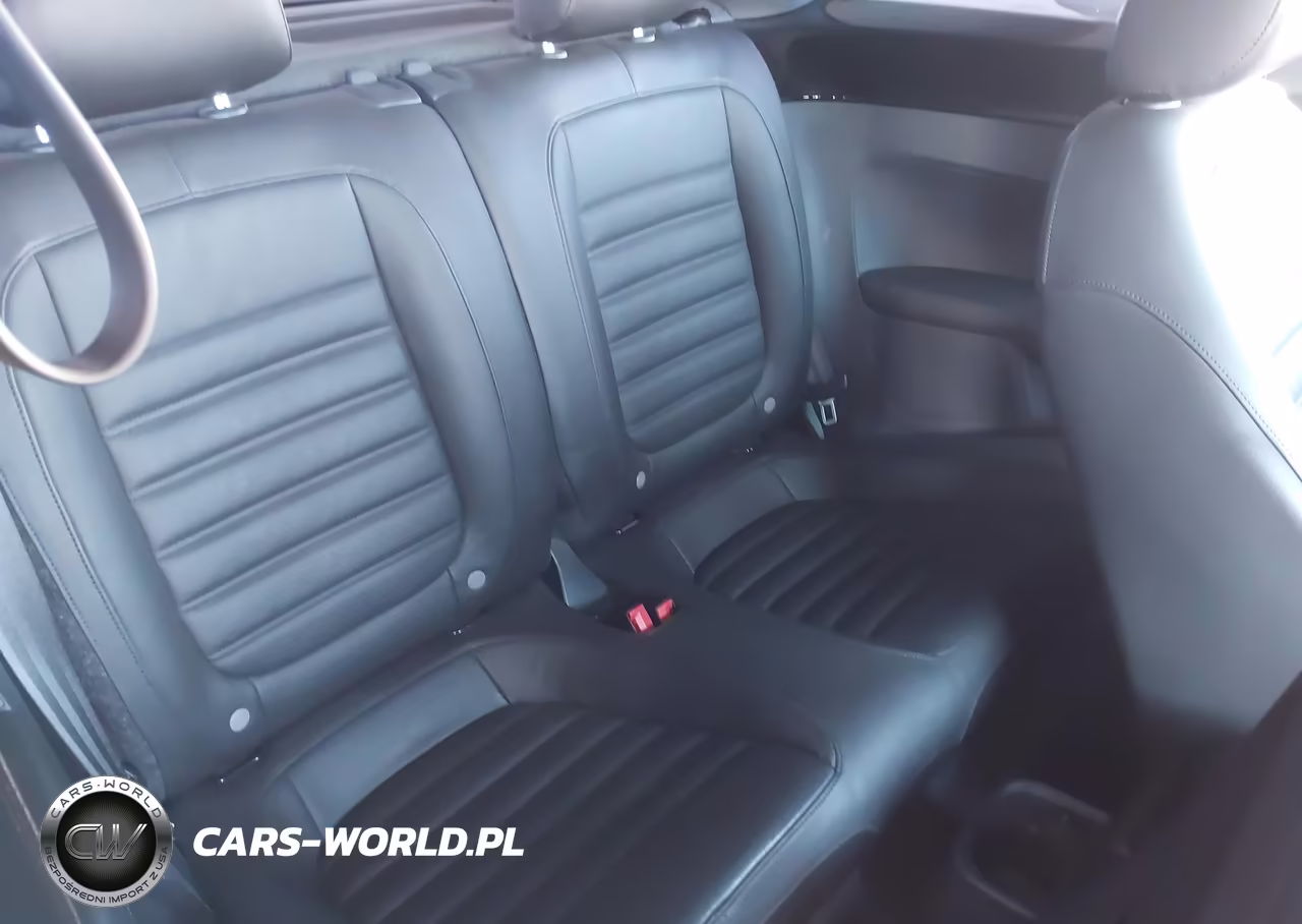 2012 Volkswagen Beetle Turbo VIN:3VWVA7AT6CM635825 - 8
