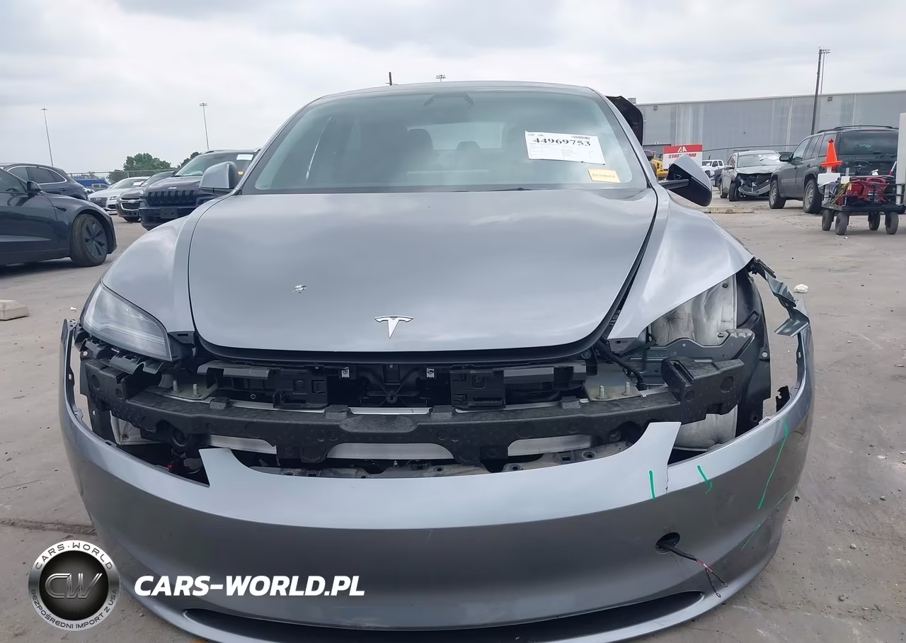 2025 Tesla Model 3 Long Range All-Wheel Drive VIN:5YJ3E1EB1SF059948 - 13