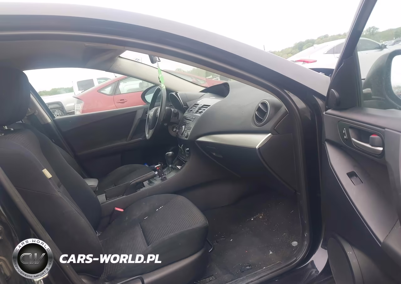 2012 Mazda Mazda3 I Touring VIN:JM1BL1V88C1542384 - 5