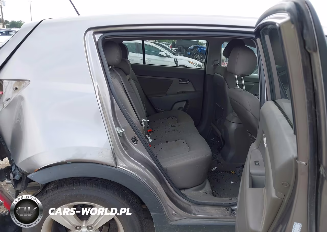 2012 Kia Sportage Lx VIN:KNDPB3A28C7329406 - 8
