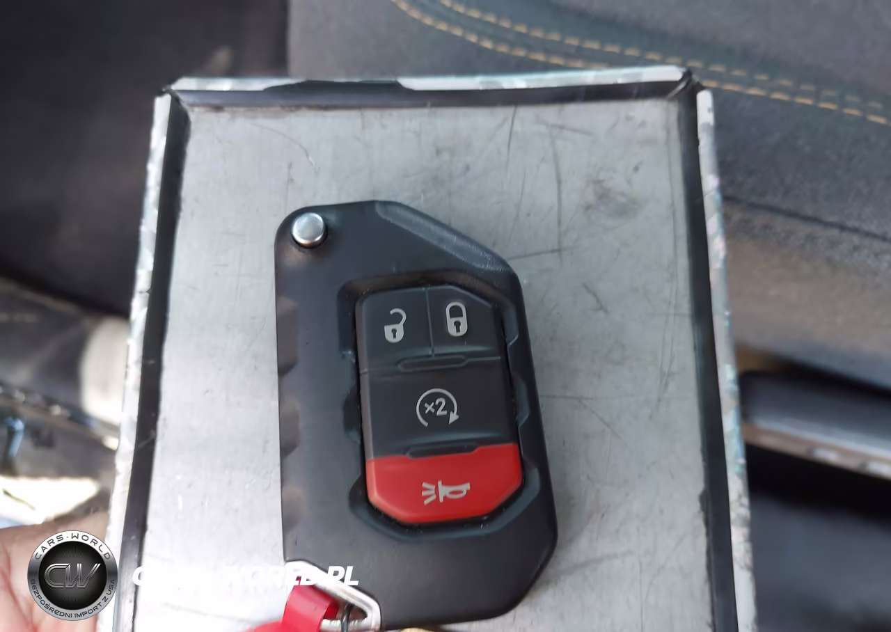 2024 Jeep Wrangler 4Xe Sahara 4Xe VIN:1C4RJXP64RW195702 - 11