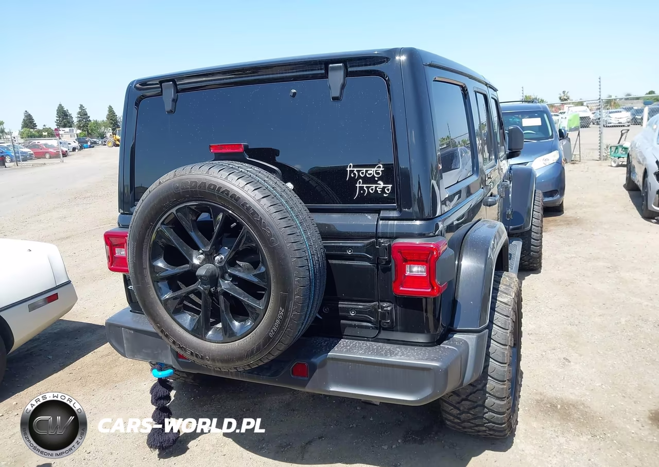 2024 Jeep Wrangler 4Xe Sahara 4Xe VIN:1C4RJXP64RW195702 - 17
