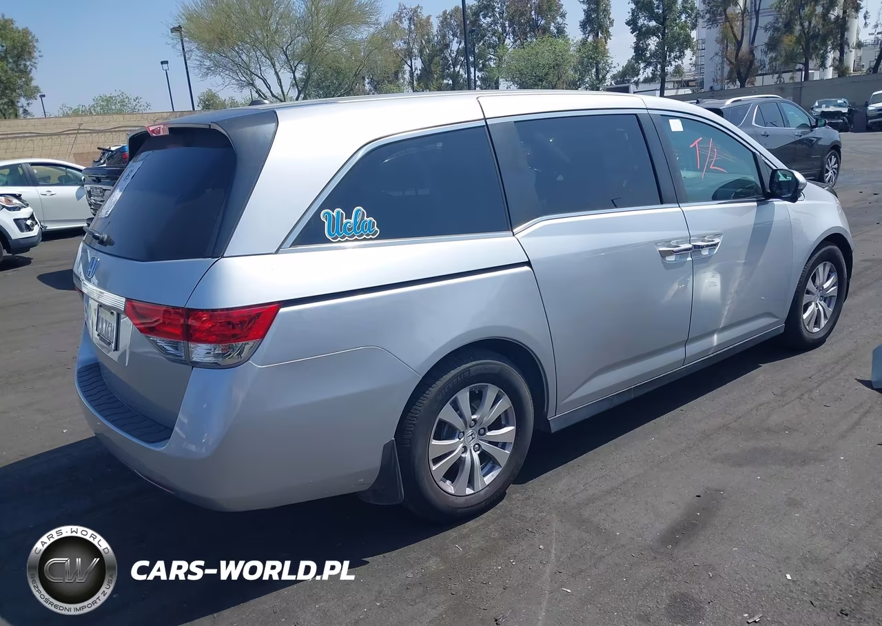 2015 Honda Odyssey Ex-L VIN:5FNRL5H63FB049725 - 4
