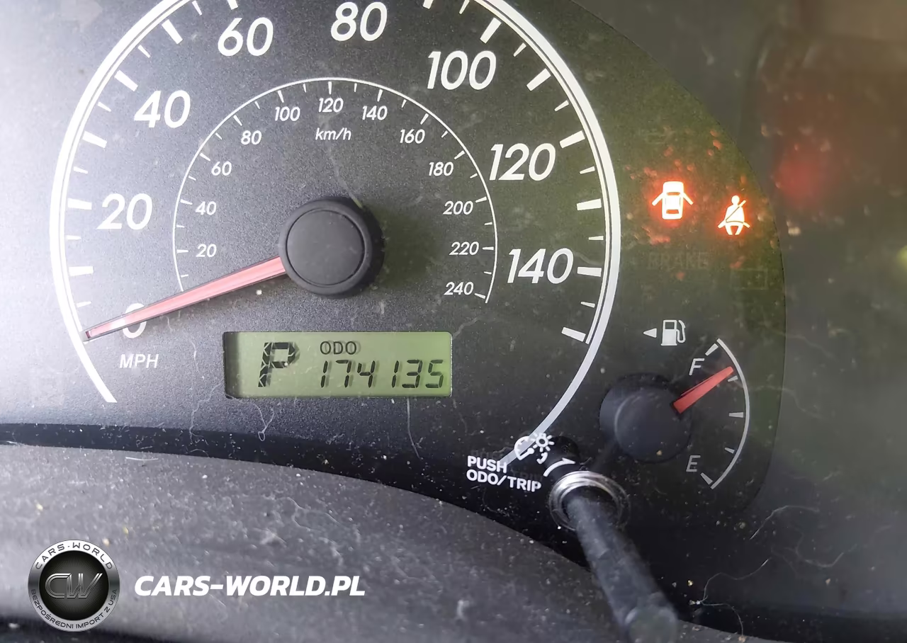 2010 Toyota Corolla Le VIN:1NXBU4EE8AZ223952 - 15
