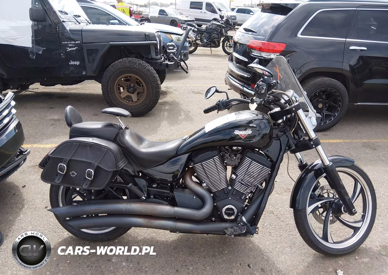 2014 Victory Motorcycles Vegas 8-Ball VIN:5VPGA36N4E3032635 - 11