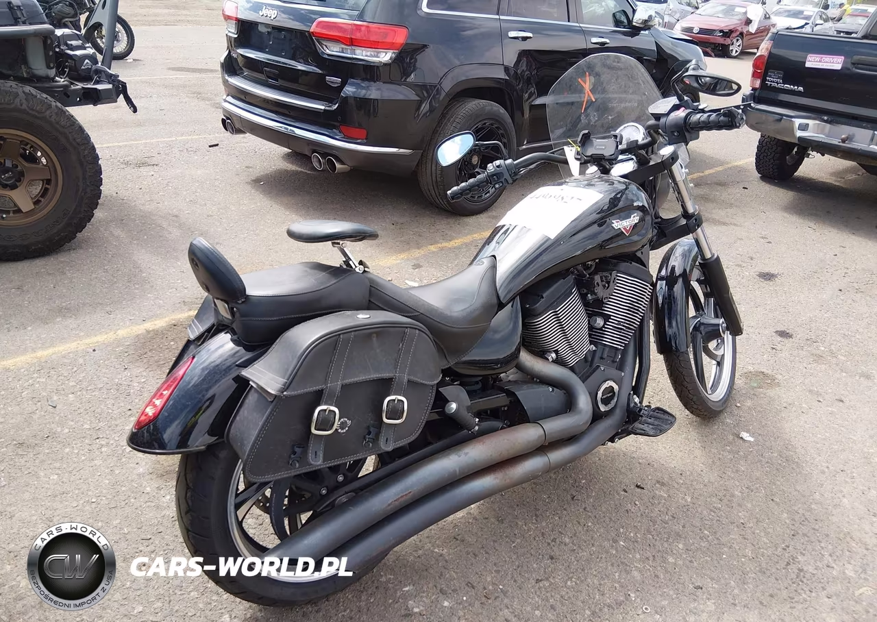 2014 Victory Motorcycles Vegas 8-Ball VIN:5VPGA36N4E3032635 - 4