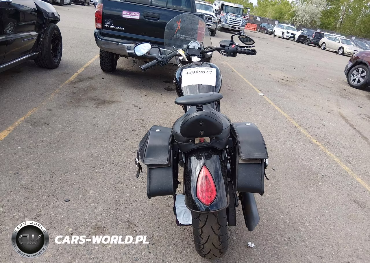 2014 Victory Motorcycles Vegas 8-Ball VIN:5VPGA36N4E3032635 - 6