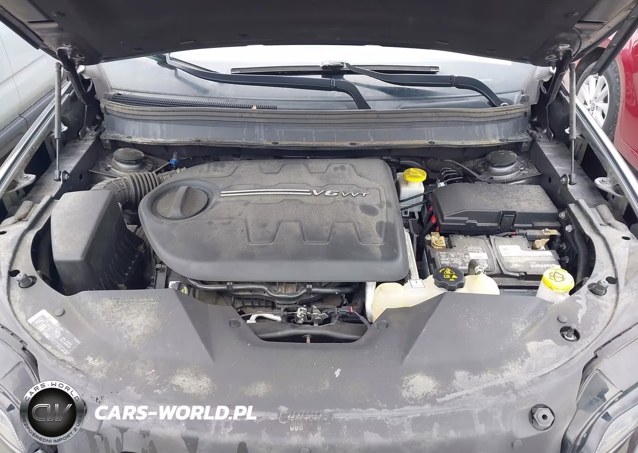2019 Jeep Cherokee Latitude Plus 4X4 VIN:1C4PJMLX2KD432936 - 10