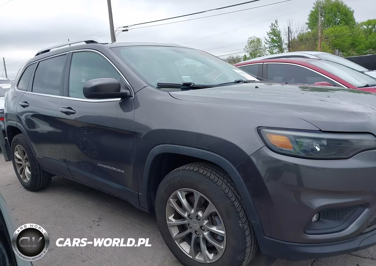 2019 Jeep Cherokee Latitude Plus 4X4 VIN:1C4PJMLX2KD432936 - 13