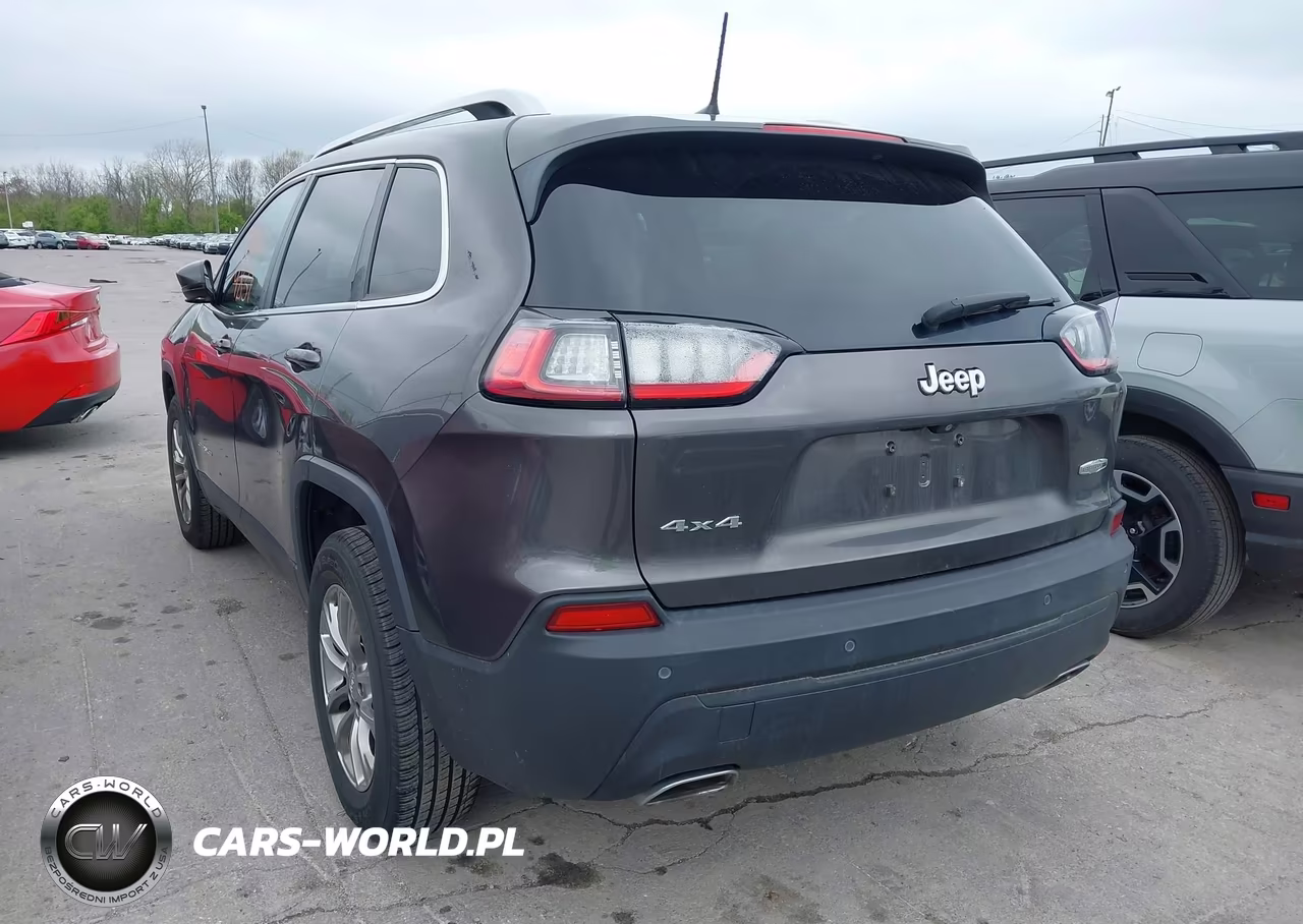 2019 Jeep Cherokee Latitude Plus 4X4 VIN:1C4PJMLX2KD432936 - 3