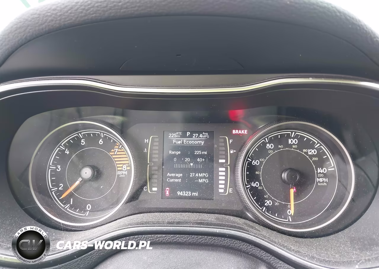 2019 Jeep Cherokee Latitude Plus 4X4 VIN:1C4PJMLX2KD432936 - 7
