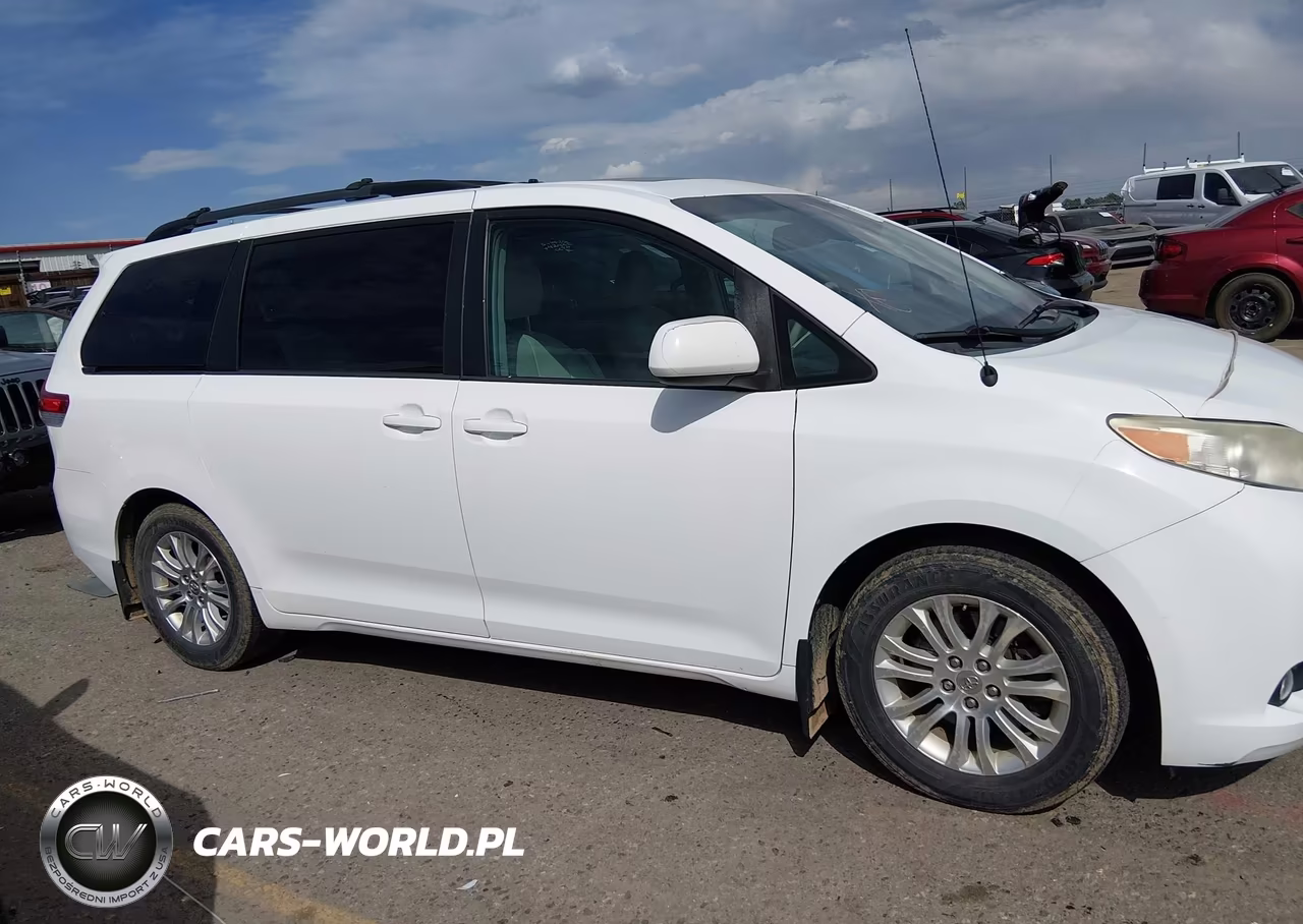2012 Toyota Sienna Xle V6 8 Passenger VIN:5TDYK3DC1CS248343 - 13