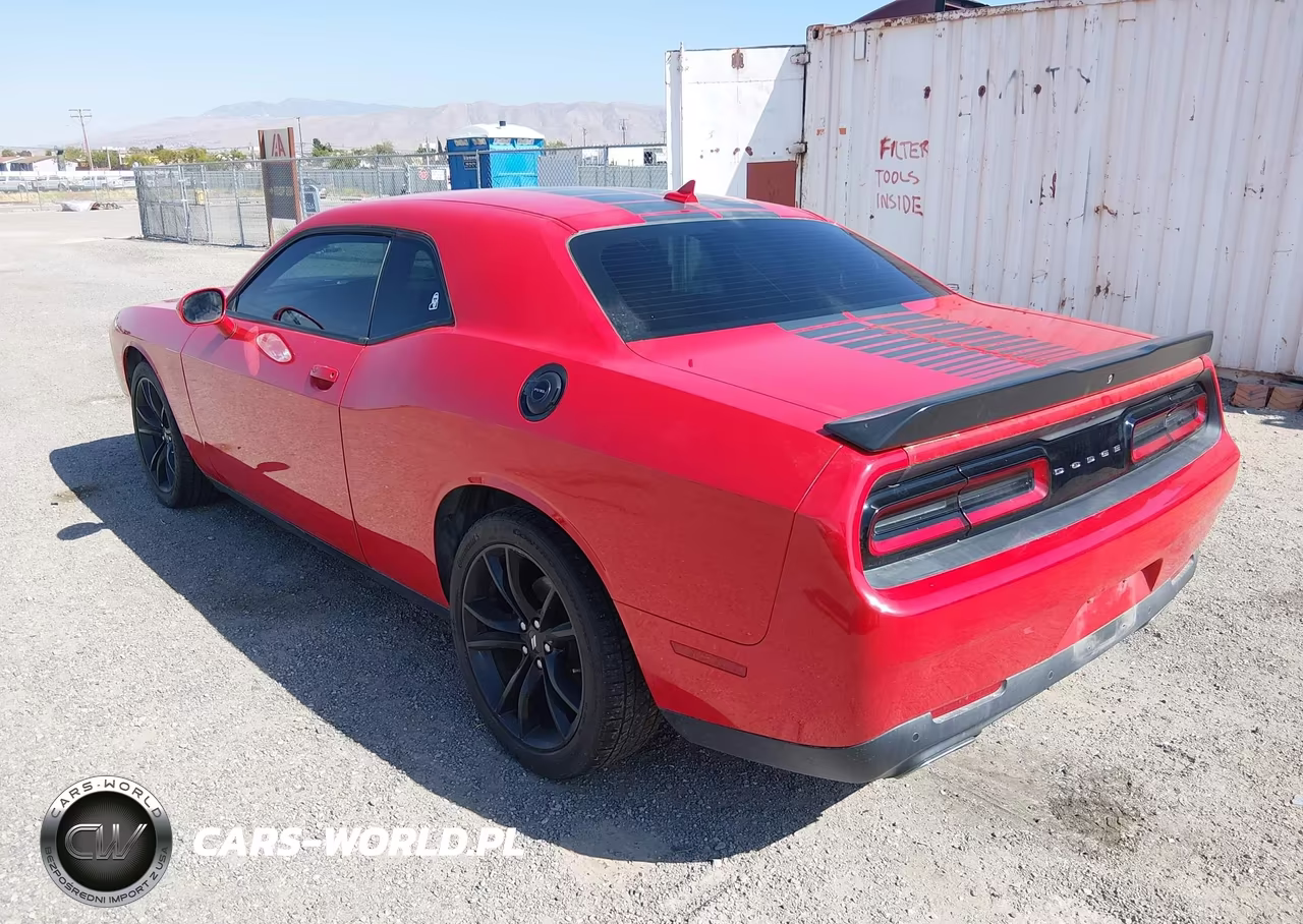2017 Dodge Challenger Sxt Plus VIN:2C3CDZAG2HH560566 - 3