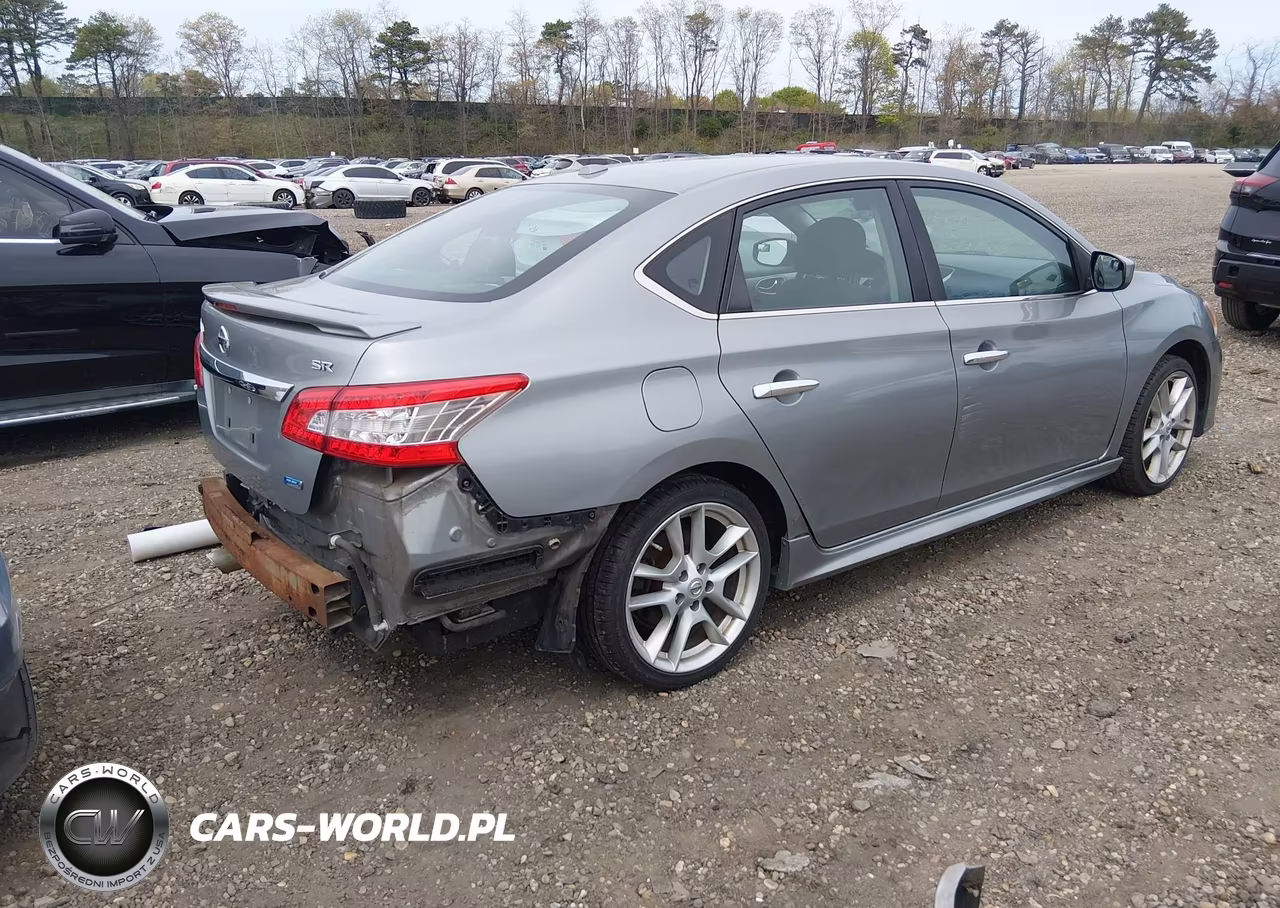 2013 Nissan Sentra Sr VIN:3N1AB7AP8DL790002 - 4
