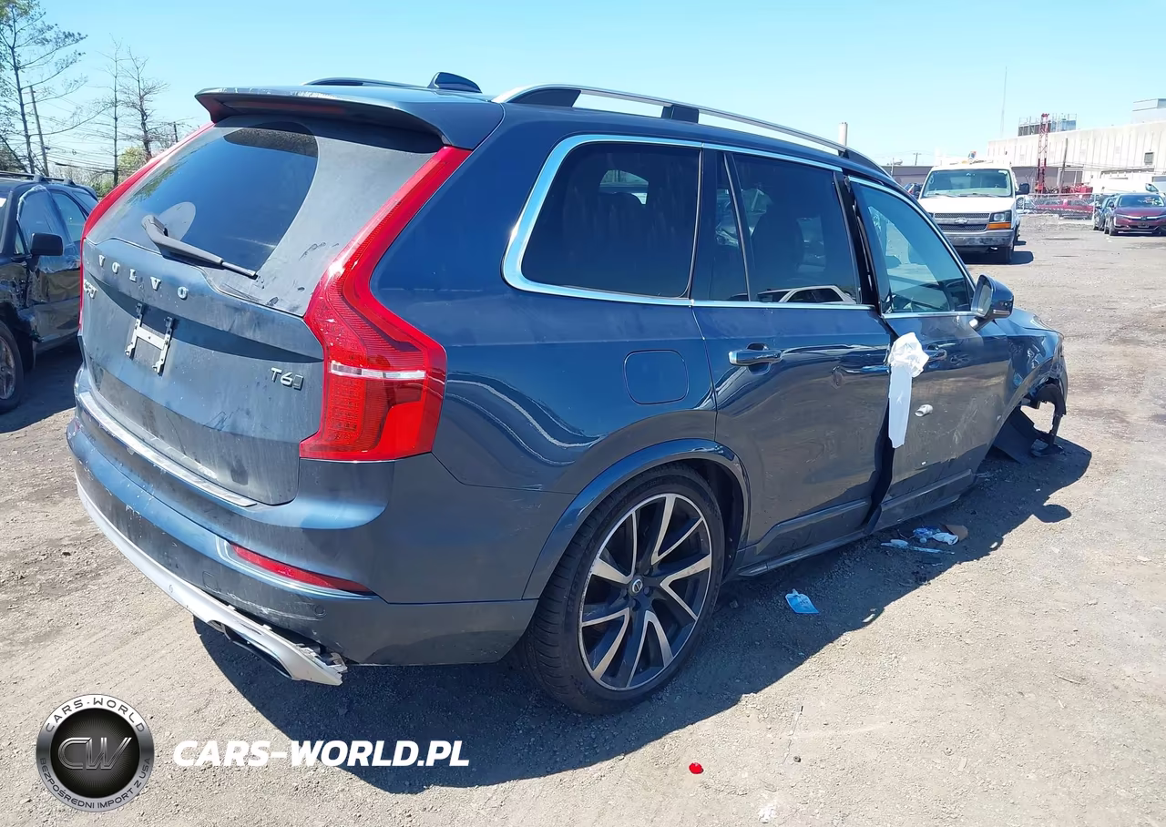 2018 Volvo Xc90 T6 Momentum VIN:YV4A22PK0J1358385 - 4