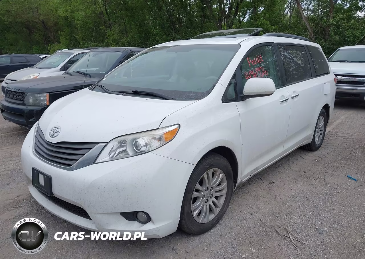 2013 Toyota Sienna Xle V6 8 Passenger VIN:5TDYK3DC8DS305736 - 2