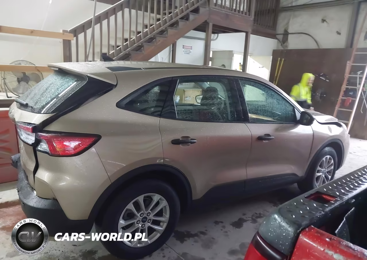 2021 Ford Escape S VIN:1FMCU0F61MUA48579 - 13