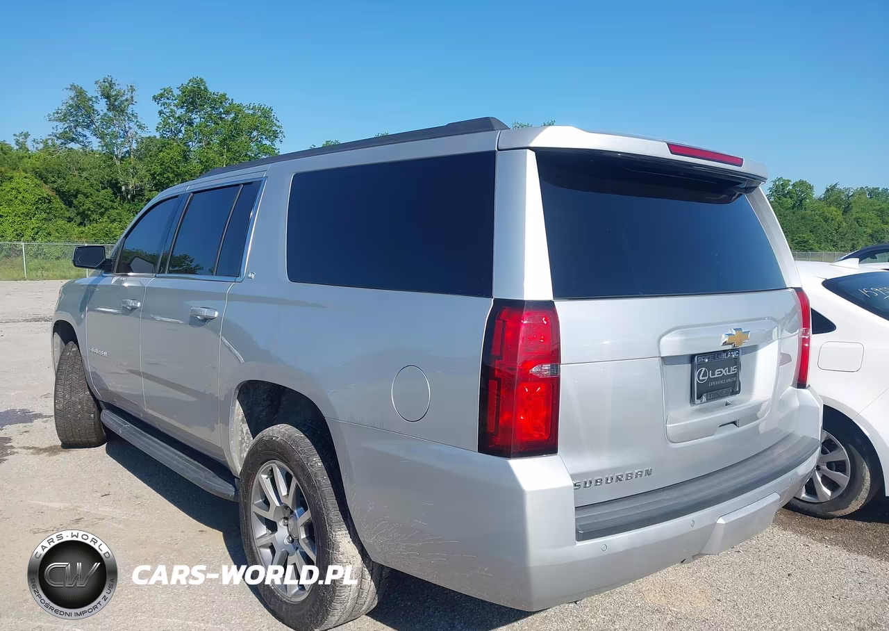 2018 Chevrolet Suburban Lt VIN:1GNSCHKC1JR248834 - 3