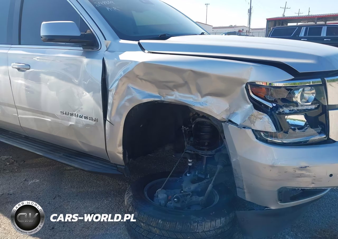 2018 Chevrolet Suburban Lt VIN:1GNSCHKC1JR248834 - 6