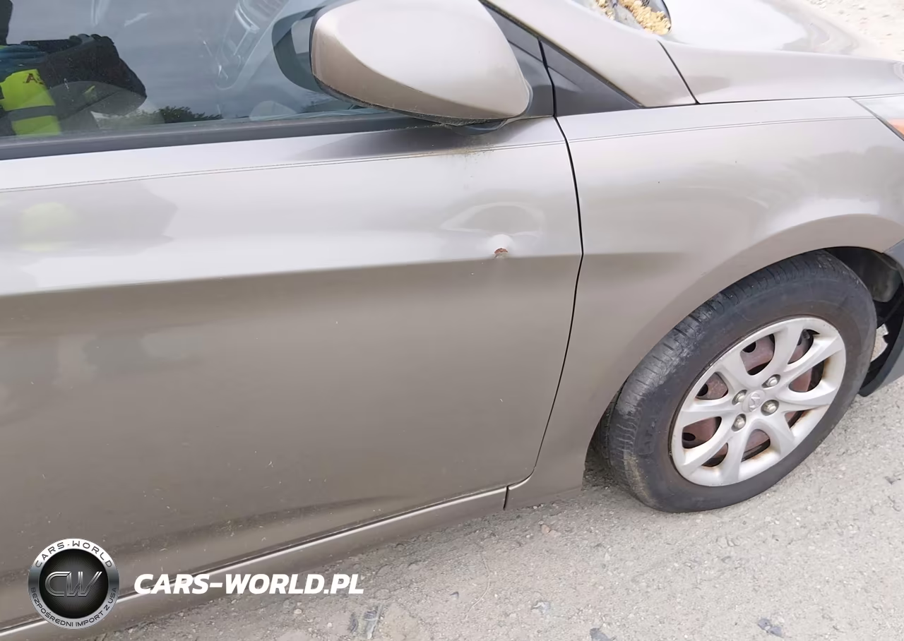 2014 Hyundai Accent Gls VIN:KMHCT4AE8EU700804 - 12