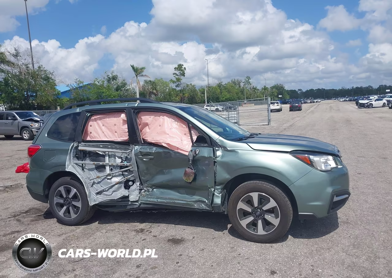 2018 Subaru Forester 2.5I Premium VIN:JF2SJAGC5JH577509 - 6