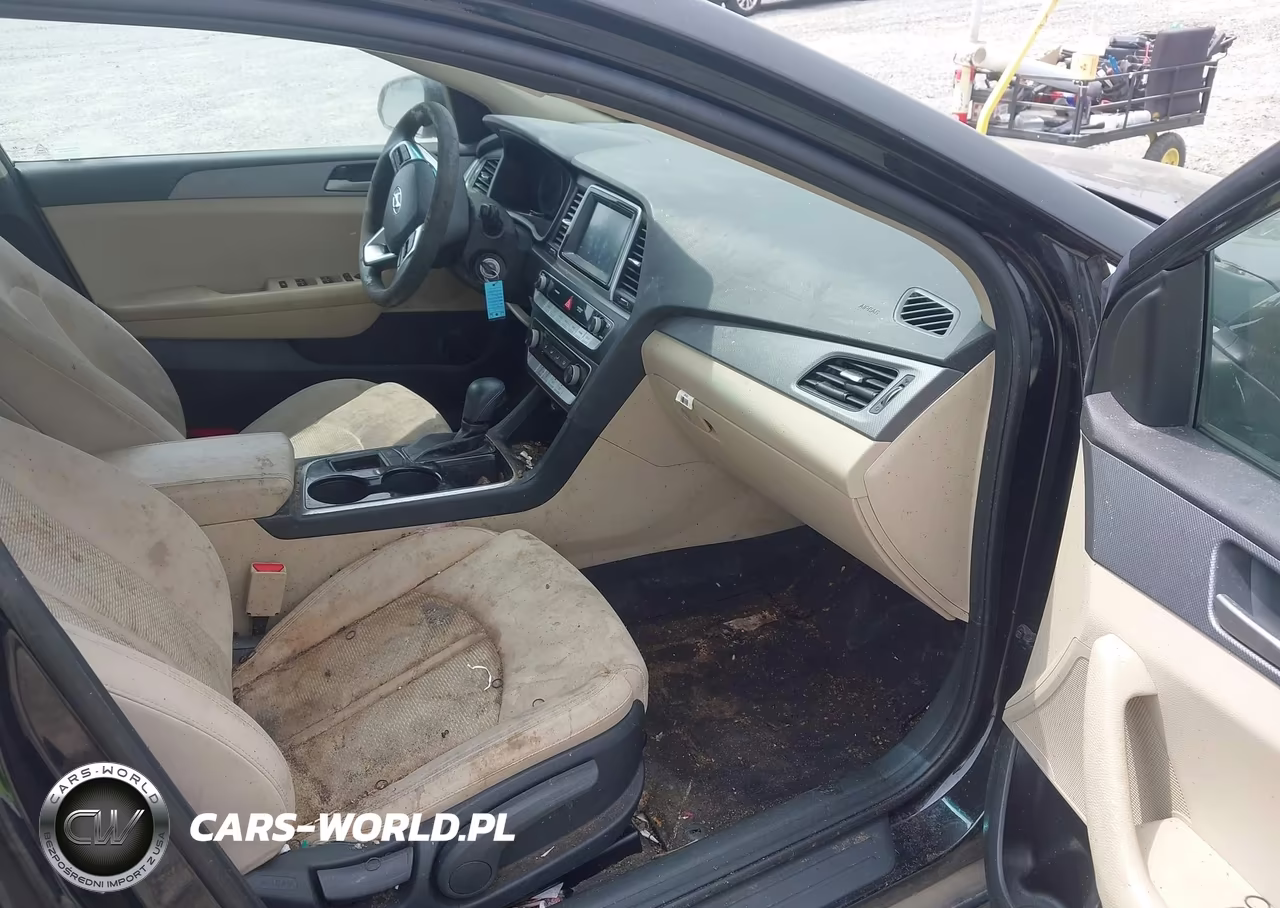 2019 Hyundai Sonata Se VIN:5NPE24AF5KH817108 - 5