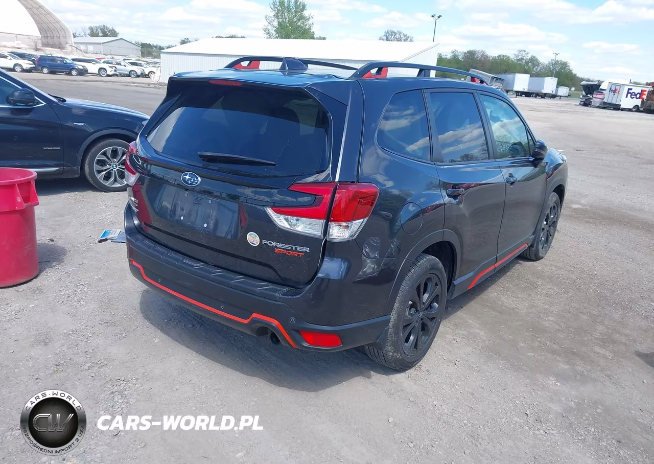 2019 Subaru Forester Sport VIN:JF2SKAPC4KH543625 - 4