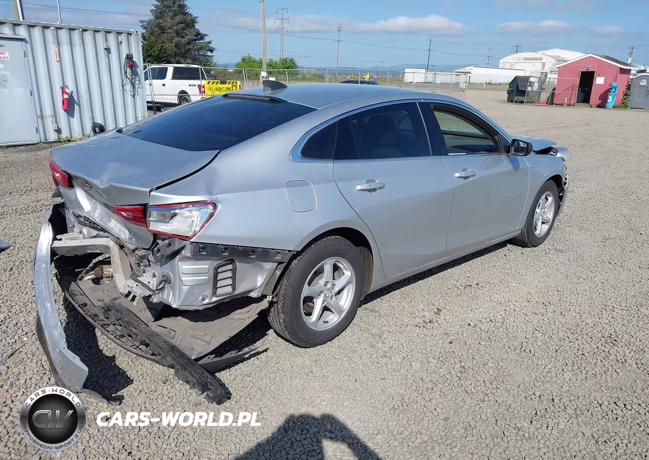 2018 Chevrolet Malibu 1Ls VIN:1G1ZB5ST7JF285423 - 4
