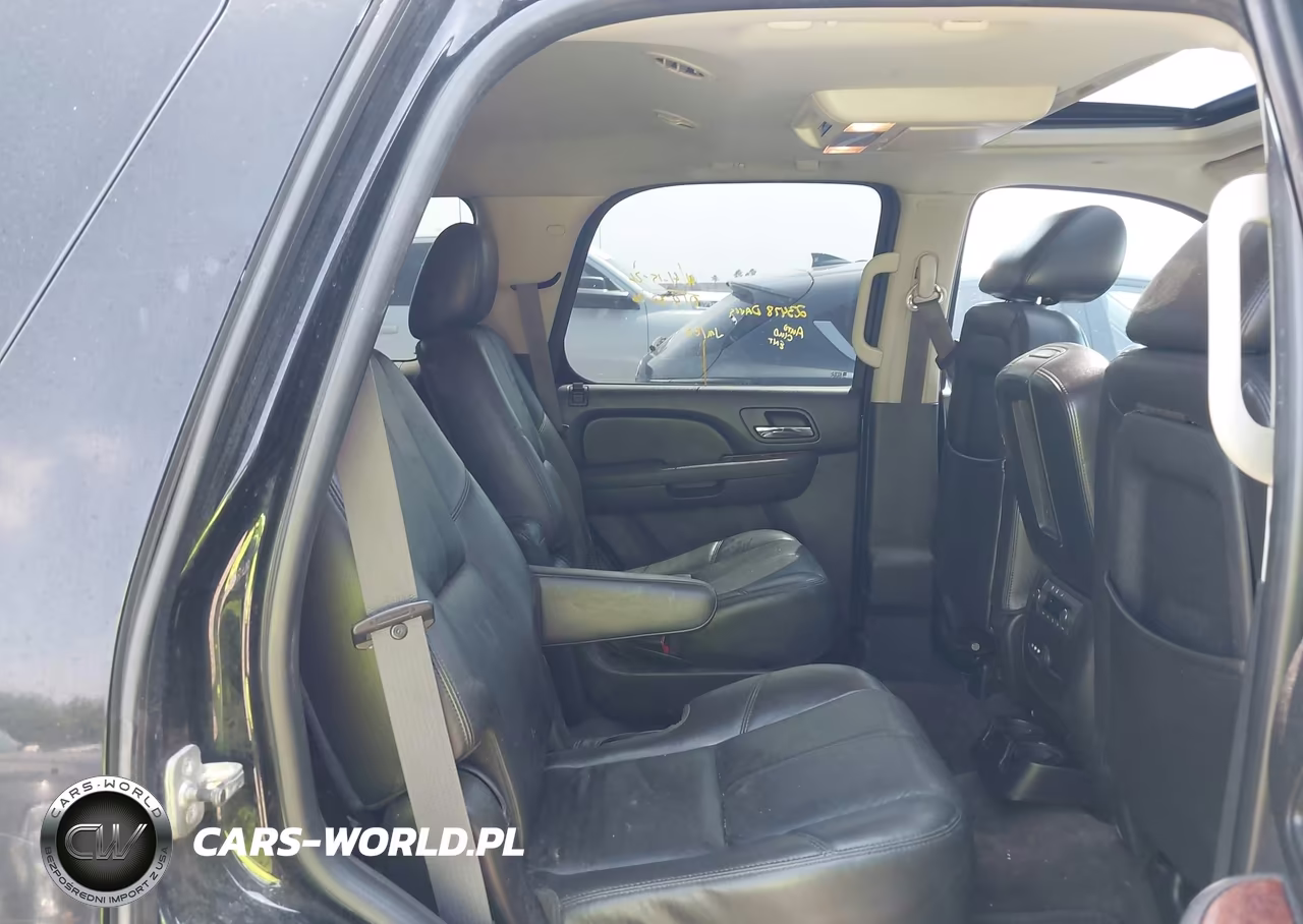 2011 Chevrolet Tahoe Lt VIN:1GNSCBE07BR197629 - 18
