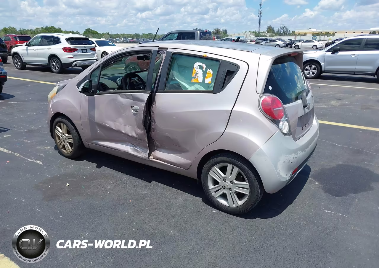 2013 Chevrolet Spark Ls Auto VIN:KL8CB6S91DC521280 - 3